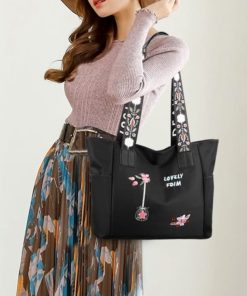Large Capacity Women's Waterproof Handbags