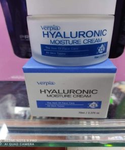 Hyaluronic & Retinol Anti-Aging moisture Cream