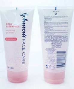 Johnson's Face Care Daily Essentials Gentle Exfoliating Wash