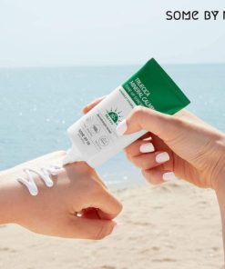 Truecica mineral calming tone up suncream
