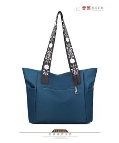 Large Capacity Women's Waterproof Handbags